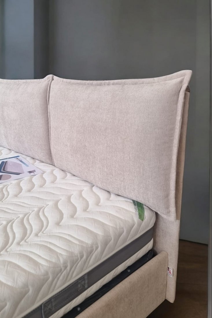 Vendita letto imbottito